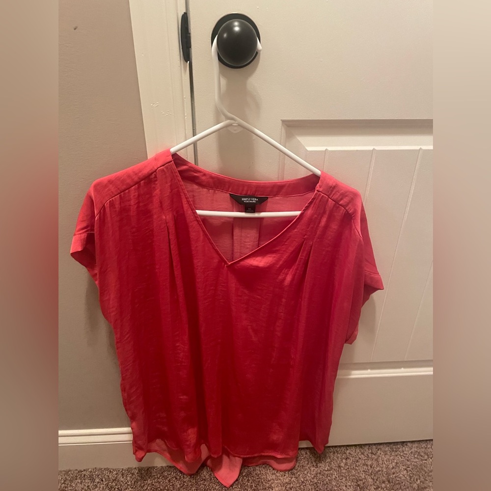Like new Vera Wang shirt